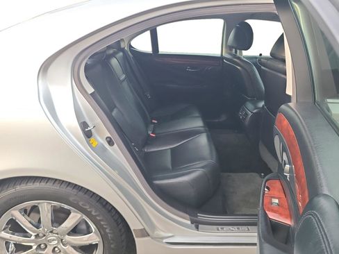 Used 2012 Lexus LS 460 w/ Comfort Pkg image 23