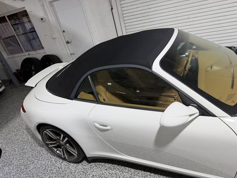 Used 2012 Porsche 911 Carrera 4S AWD/4WD image 17
