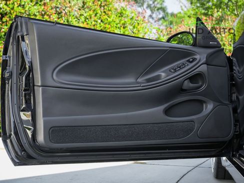 Used 2003 Ford Mustang Cobra image 32