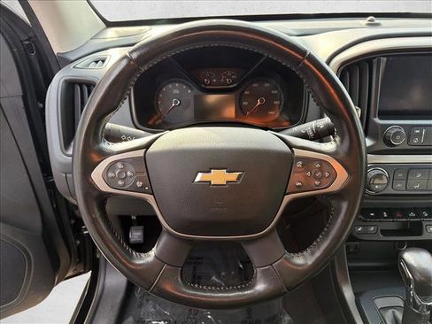 Used 2022 Chevrolet Colorado Z71 w/ Z71 Midnight Edition image 14