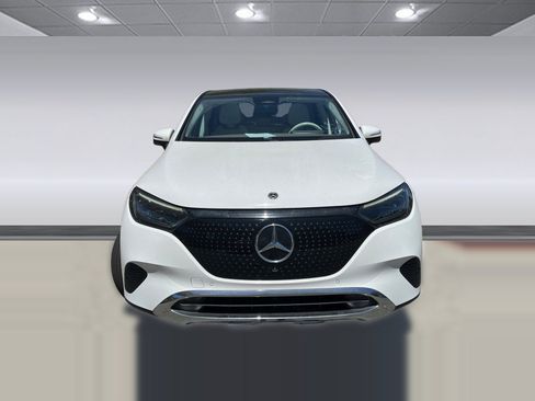Used 2023 Mercedes-Benz EQE 350+ SUV image 4