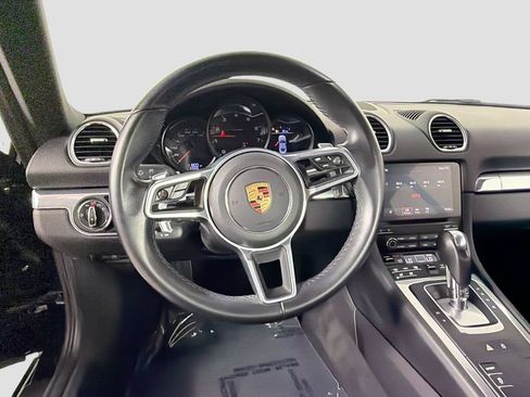 Used 2022 Porsche 718 Cayman w/ Premium Package RWD image 11