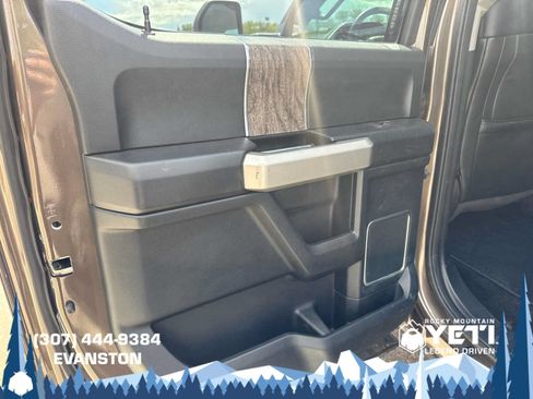 Used 2017 Ford F350 Lariat w/ Lariat Ultimate Package AWD/4WD image 25