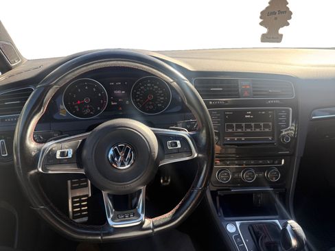 Used 2016 Volkswagen GTI Autobahn w/ Lighting Package (SEL) FWD image 14