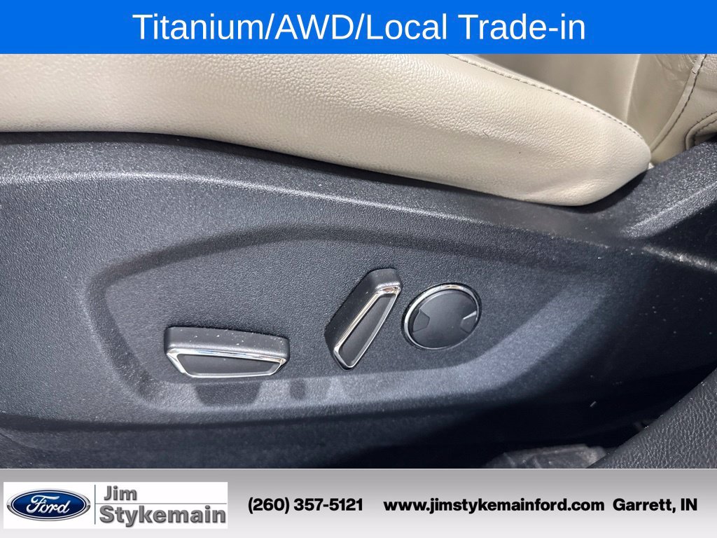 Used 2017 Ford Edge Titanium w/ Technology Package AWD/4WD image 18
