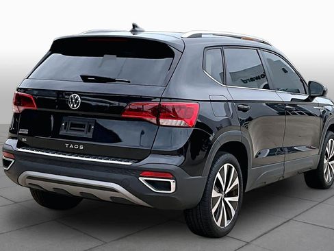 Used 2024 Volkswagen Taos SE FWD image 13