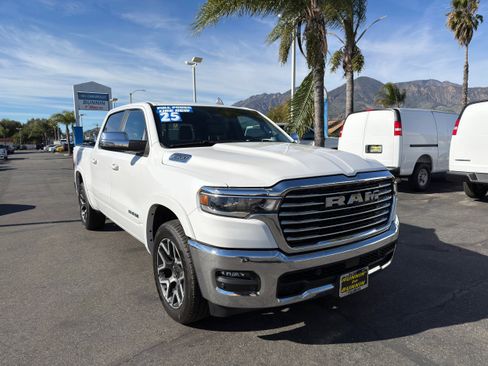 Used 2025 RAM 1500 Laramie image 2