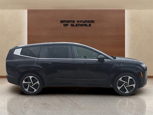 New 2026 Hyundai Ioniq 9 Calligraphy image 7