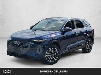 Certified 2025 Audi Q5 Premium w/ 19" Wheel Package AWD/4WD video 1