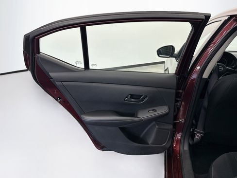 Used 2024 Nissan Sentra SV FWD image 24