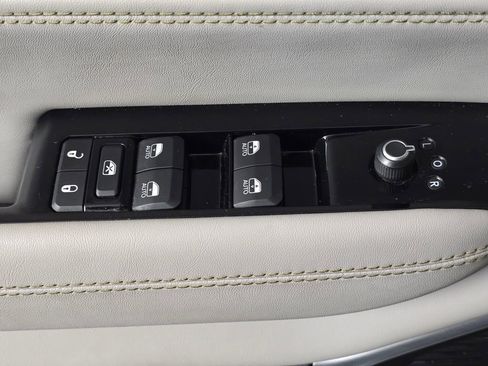 Used 2022 Jeep Wagoneer Series III image 16