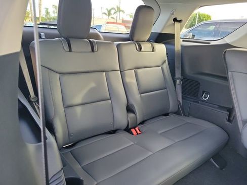 New 2026 Ford Explorer Active w/ Active Comfort Package image 18