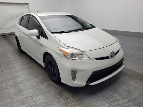 Used 2015 Toyota Prius Four image 13