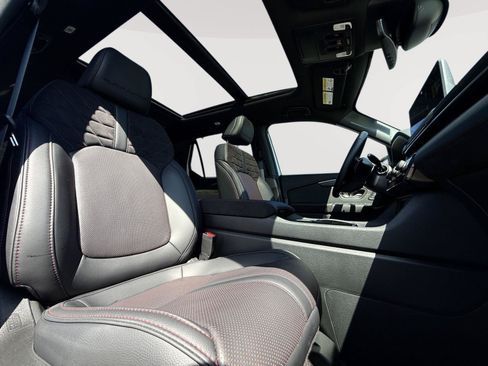 Certified 2026 Honda Pilot Black Edition image 21