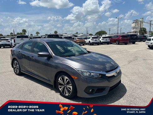 Used 2018 Honda Civic EX-L image 2
