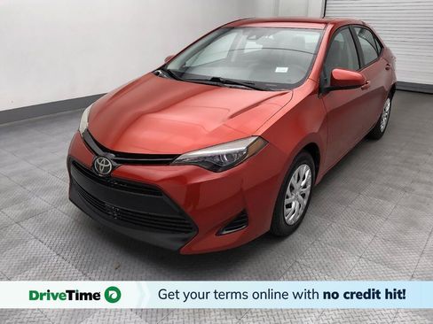 Used 2017 Toyota Corolla LE FWD image 1