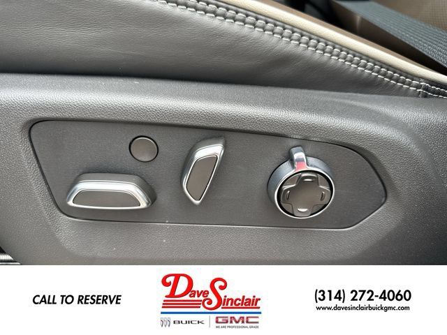 New 2026 GMC Yukon Denali Ultimate AWD/4WD image 12