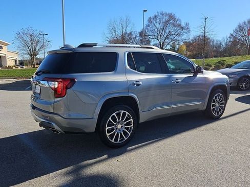 Used 2023 GMC Acadia Denali image 10