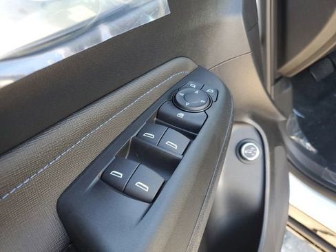 New 2026 Buick Envista Sport Touring image 17