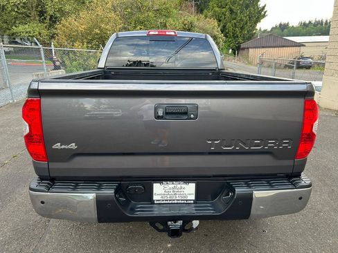 Used 2014 Toyota Tundra Limited w/ Limited Premium Package AWD/4WD image 6