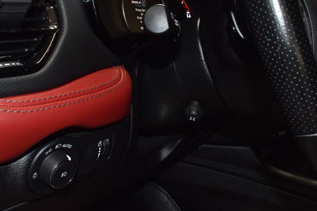 Used 2021 Dodge Durango R/T w/ Blacktop Package AWD/4WD image 21