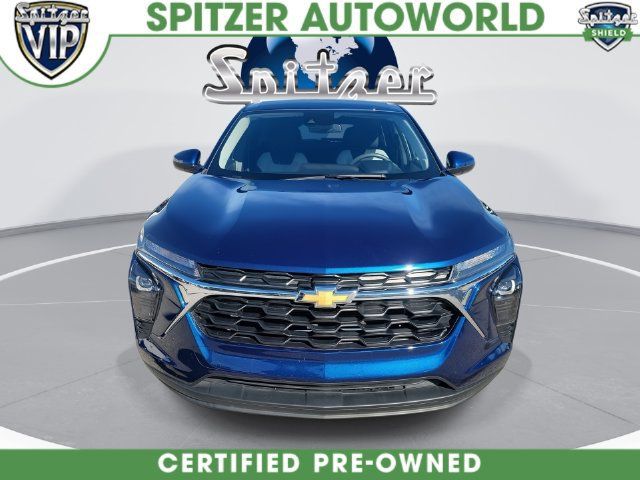 Certified 2024 Chevrolet Trax LS w/ LS Convenience Package FWD image 3