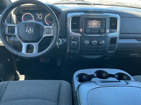 Used 2024 RAM 1500 Warlock AWD/4WD image 19
