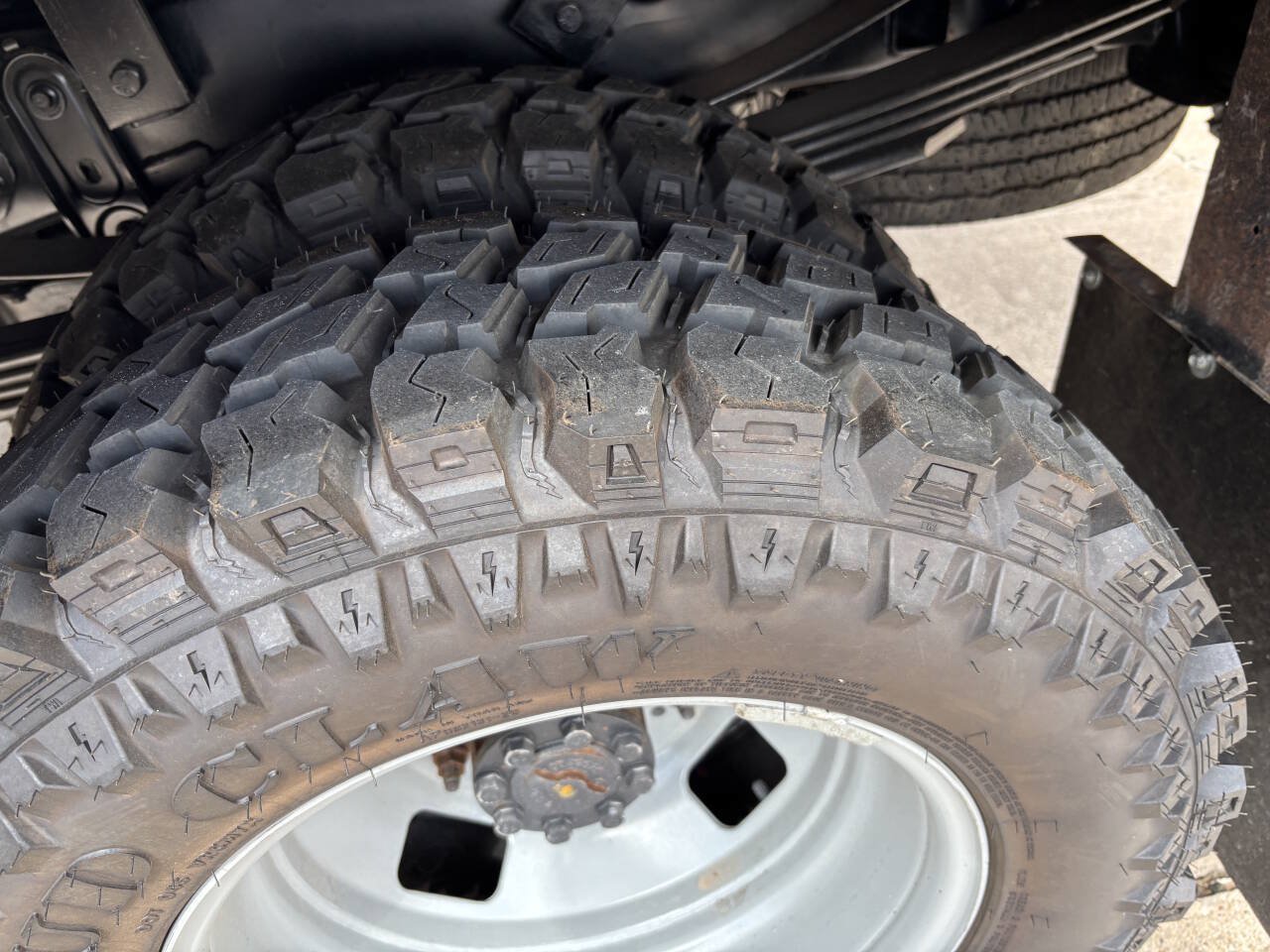 Used 2017 Ford F350 XL w/ XL Value Package AWD/4WD image 10
