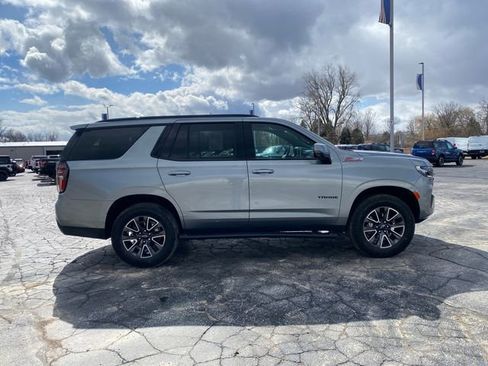 Used 2024 Chevrolet Tahoe Z71 w/ Luxury Package image 8