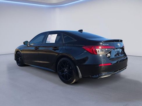 Used 2023 Honda Civic Sport image 3