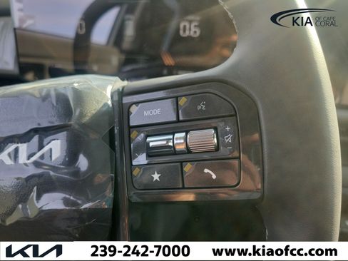 New 2027 Kia Seltos S FWD image 34