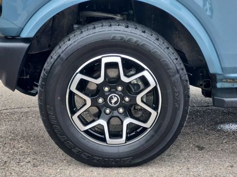 Used 2023 Ford Bronco Outer Banks AWD/4WD image 14