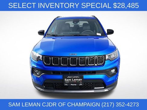 New 2026 Jeep Compass Latitude image 2