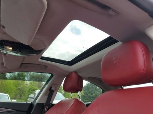 Used 2019 Maserati Ghibli S Q4 AWD/4WD image 15