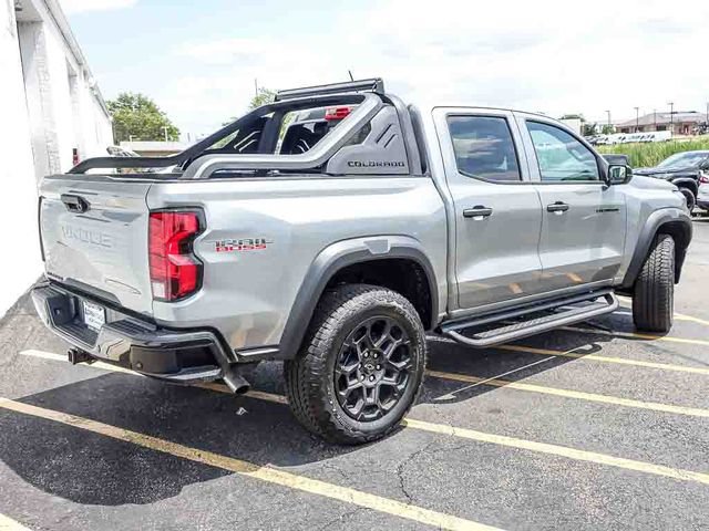 New 2026 Chevrolet Colorado Trail Boss w/ Midnight Edition AWD/4WD image 6