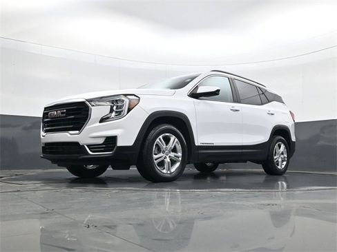 Used 2022 GMC Terrain SLE w/ Driver Convenience Package image 21