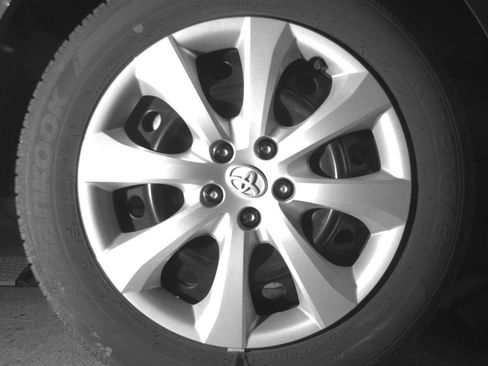 Used 2025 Toyota Corolla LE FWD image 15