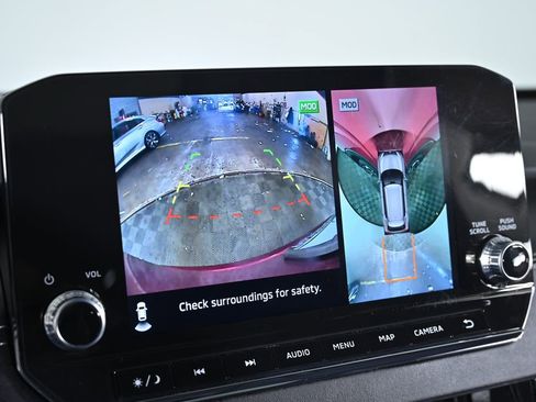 Used 2024 Mitsubishi Outlander SEL image 18