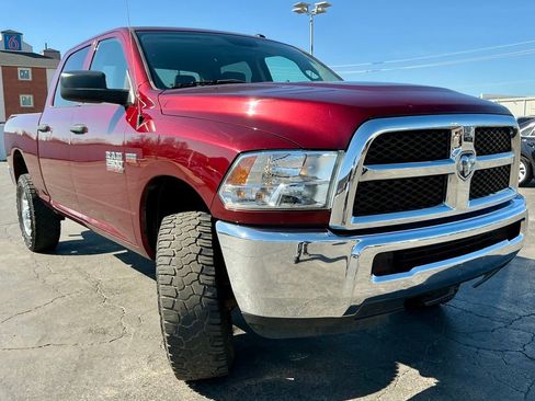 Used 2018 RAM 2500 Tradesman w/ Chrome Appearance Group image 3