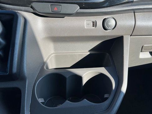 Used 2023 Ford Transit 350 XLT image 27