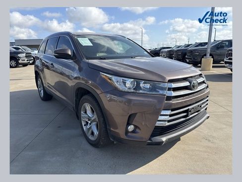 Used 2017 Toyota Highlander Limited FWD image 1