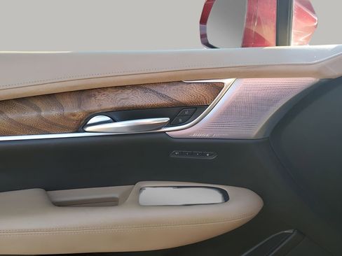 Used 2020 Cadillac XT5 Premium Luxury w/ Platinum Package image 22