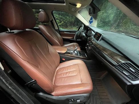 Used 2014 BMW X5 xDrive35i image 12