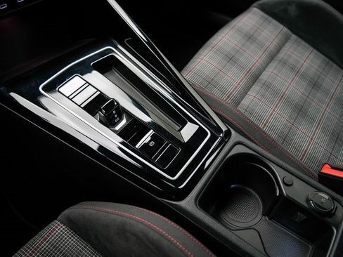 Used 2024 Volkswagen GTI S image 30