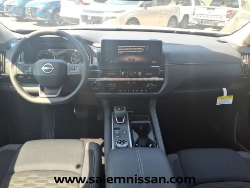 New 2026 Nissan Pathfinder SV AWD/4WD image 11