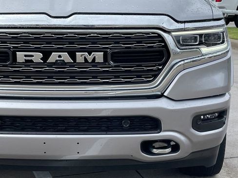 Used 2023 RAM 1500 Limited AWD/4WD image 9
