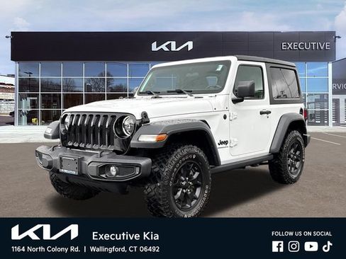 Used 2023 Jeep Wrangler Sport AWD/4WD image 1