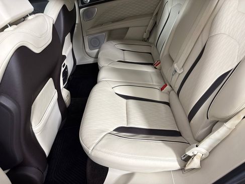 Used 2017 Lincoln MKZ Black Label w/ Black Label Drivers Package image 19