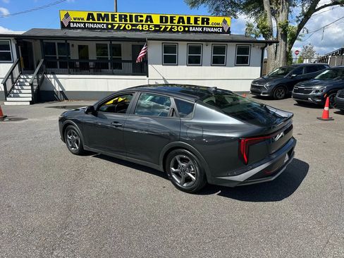 Used 2025 Kia K4 image 7