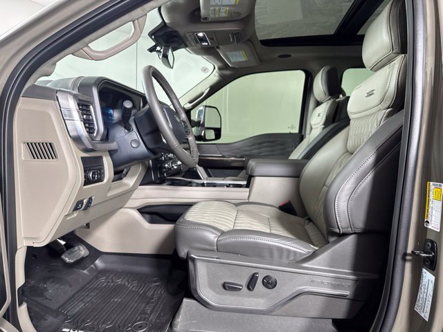 Used 2026 Ford F350 Platinum w/ Platinum Plus Package AWD/4WD image 11